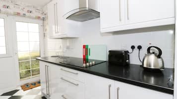 Cottage | Cuisine privée | Micro-ondes, plaque de cuisson