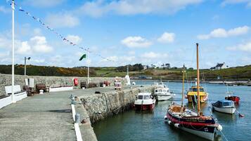 Cottage | Marina