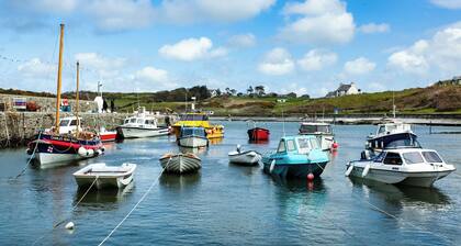 The Old Post Office 23 High Street