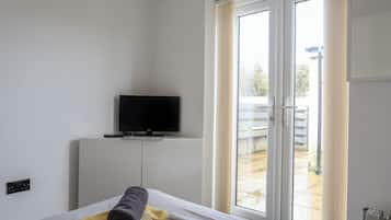 1 habitación, decoración personalizada y muebles diferentes