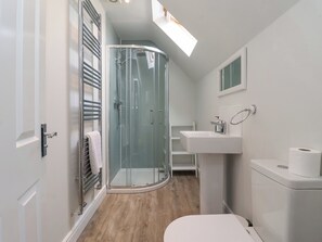 Bathroom - Flip Flops (Filey)