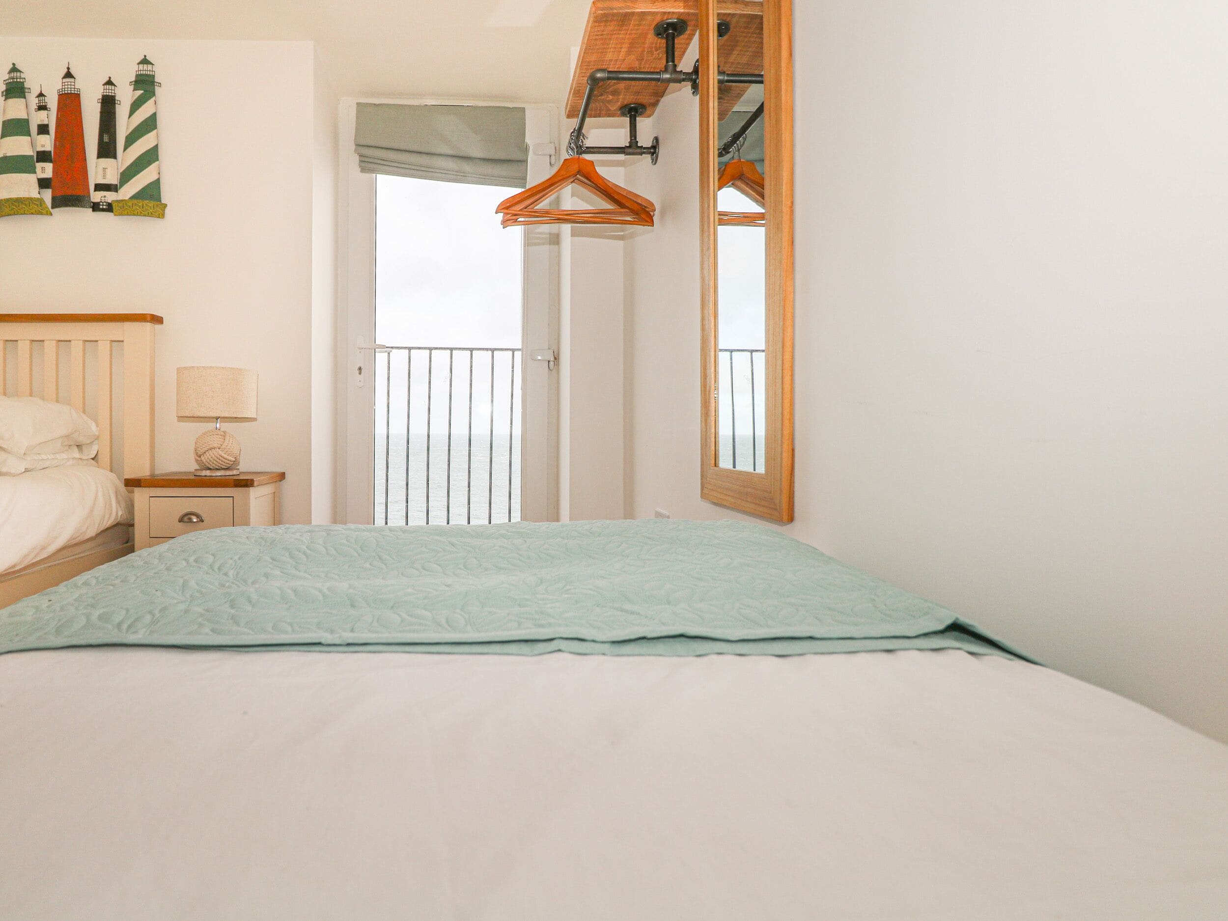 2 bedrooms, individually decorated, individually furnished, free WiFi