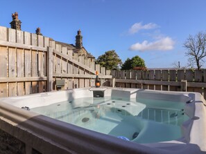 Cottage | Interior - The Old Hen Shed (Keighley)