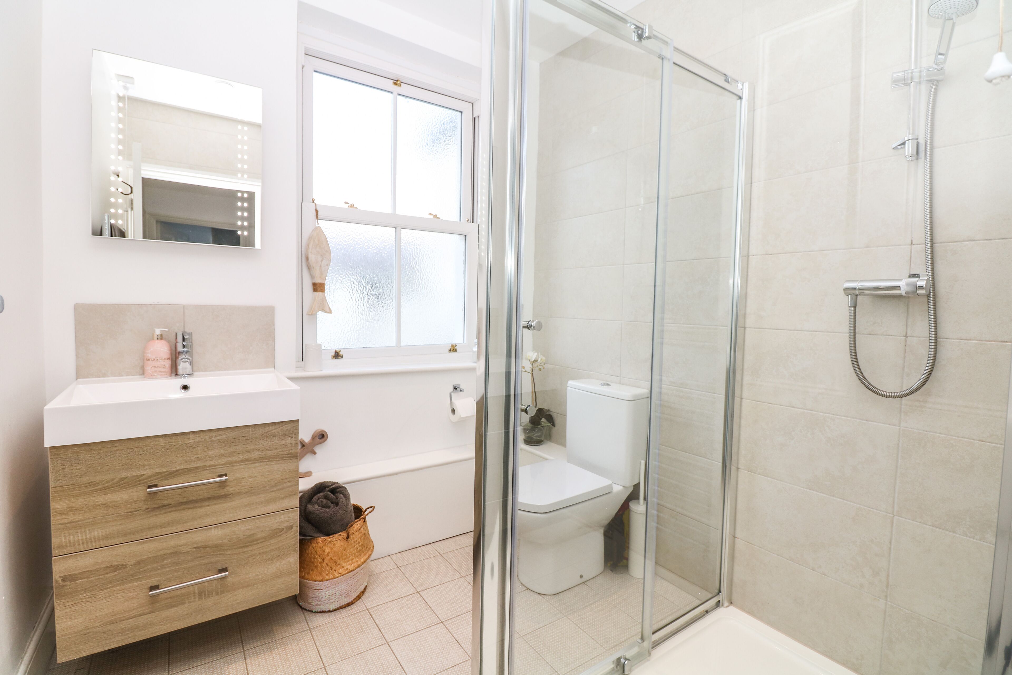 Cottage | Bathroom | Shower