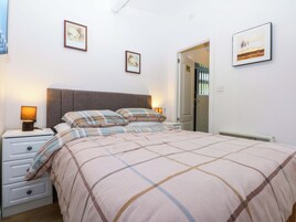 Cottage | 1 bedroom, individually decorated, individually furnished, free WiFi