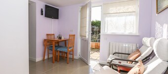 弗勒路 5 号安涅克斯酒店