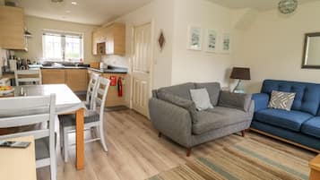 Cottage | Living room | DVD player