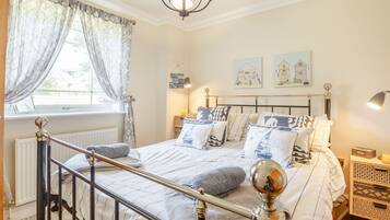 Casa de campo | 3 habitaciones, decoración personalizada y muebles diferentes