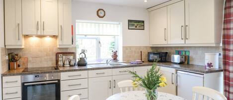 Cottage | Private kitchen