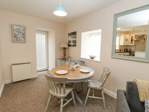 Cottage | Dining - Lower Driftwood (Morpeth)