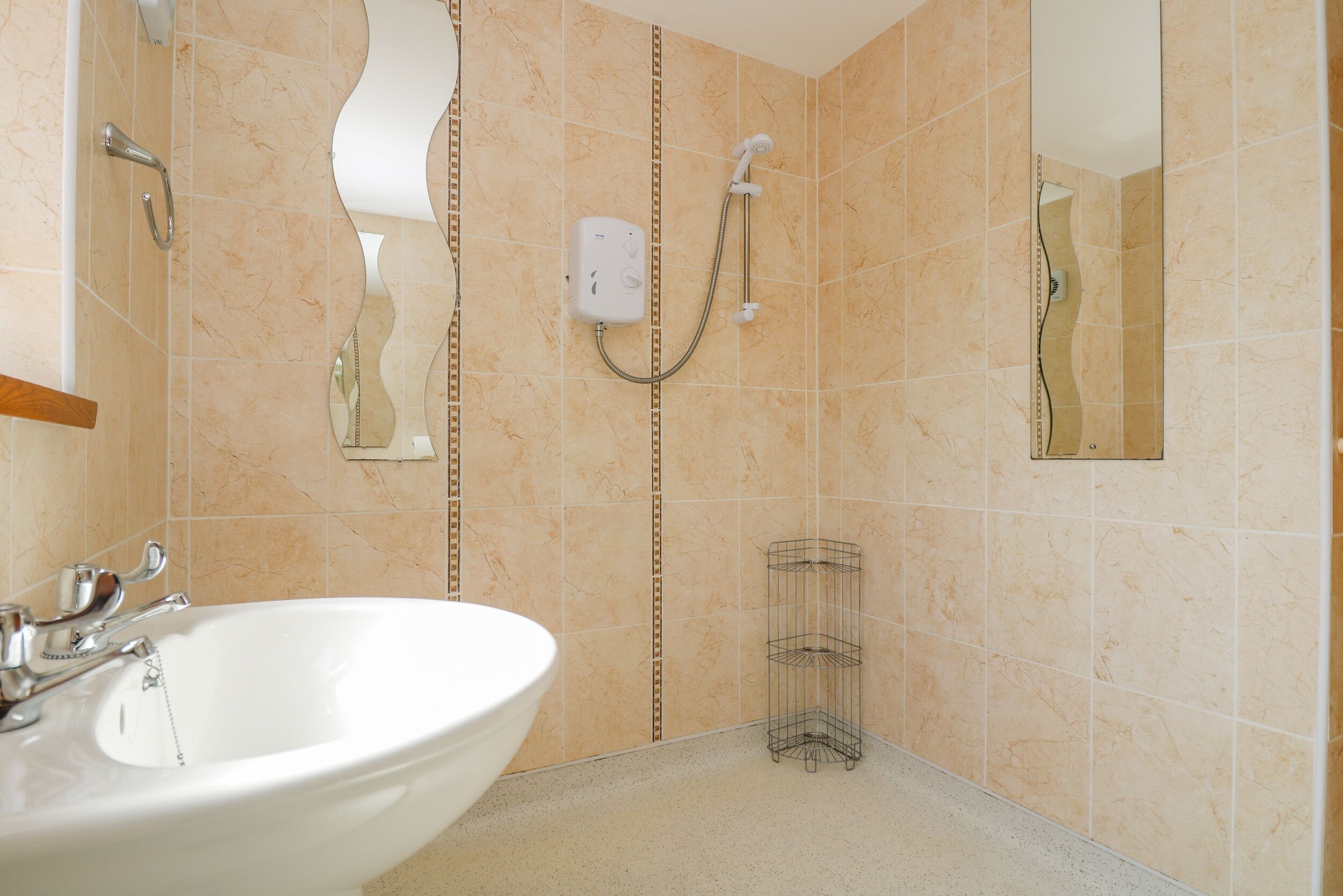 Cottage | Bathroom | Shower