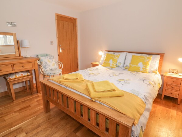 Cottage | Interior
