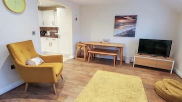 Ferienhaus | Wohnbereich | Fernseher