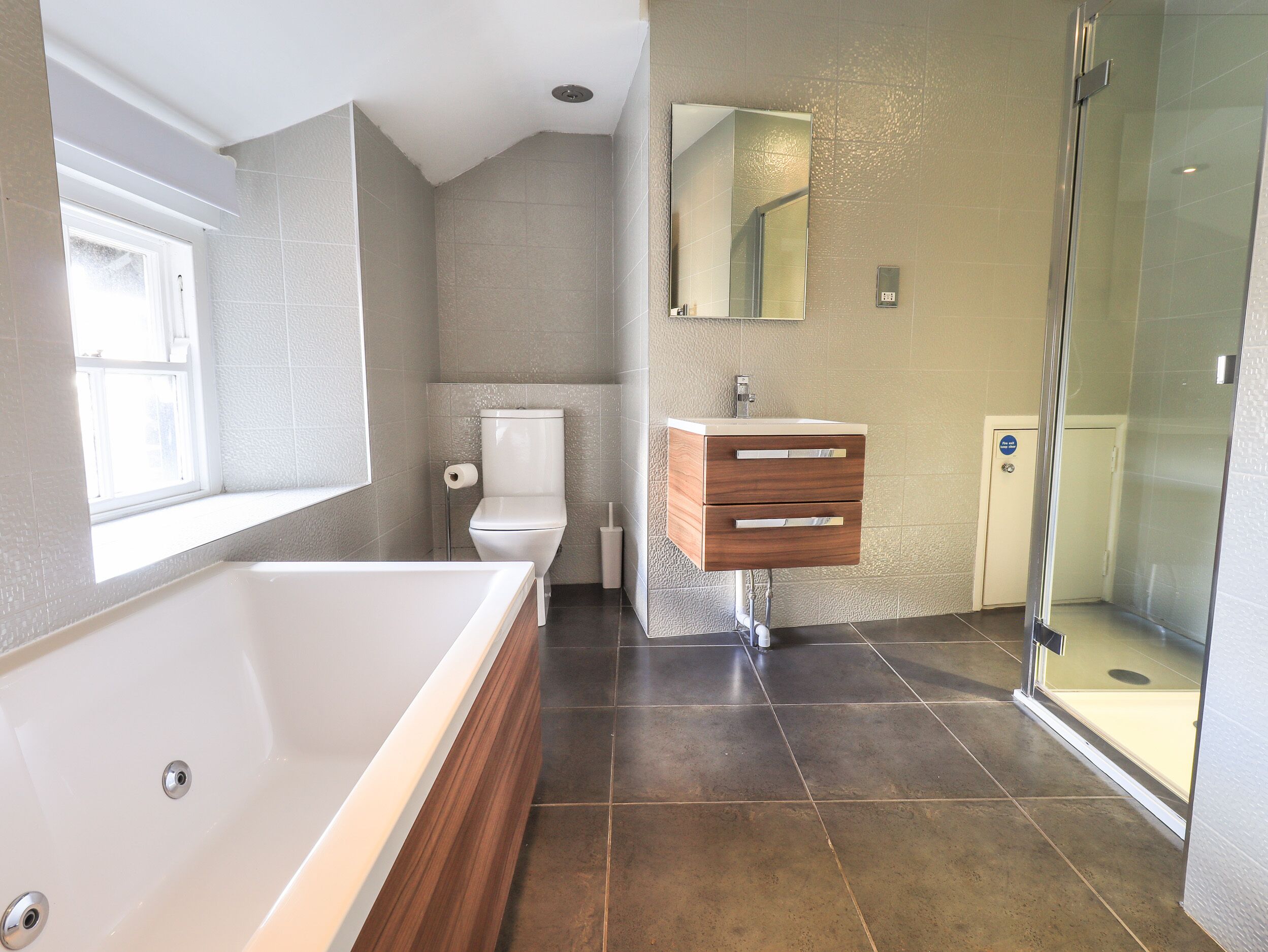 村舍 | 浴室 | 淋浴设施、吹风机