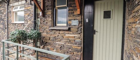 Cottage | Front of property