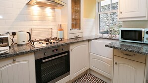 Cottage | Interior