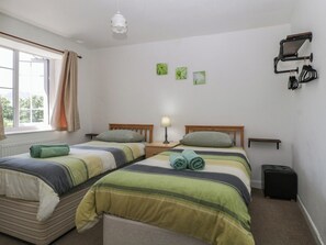 3 bedrooms, free WiFi, individually decorated, individually furnished - Fountain Cottage (Keswick)