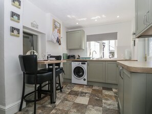 Microwave, stovetop, electric kettle, toaster