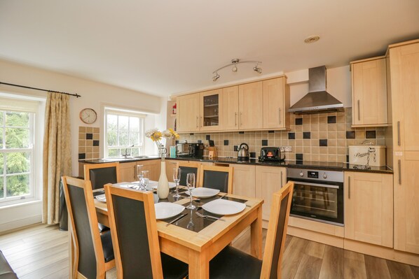 Cottage | Interior
