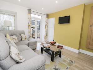 Cottage | Living room | DVD player - Mrs Puddleducks (Windermere)