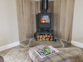 1 habitación, decoración personalizada y muebles diferentes 