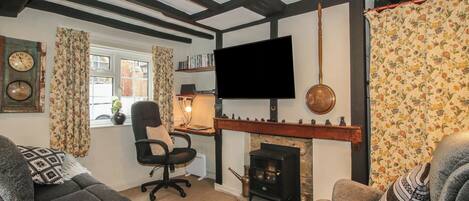 Cottage | Living area