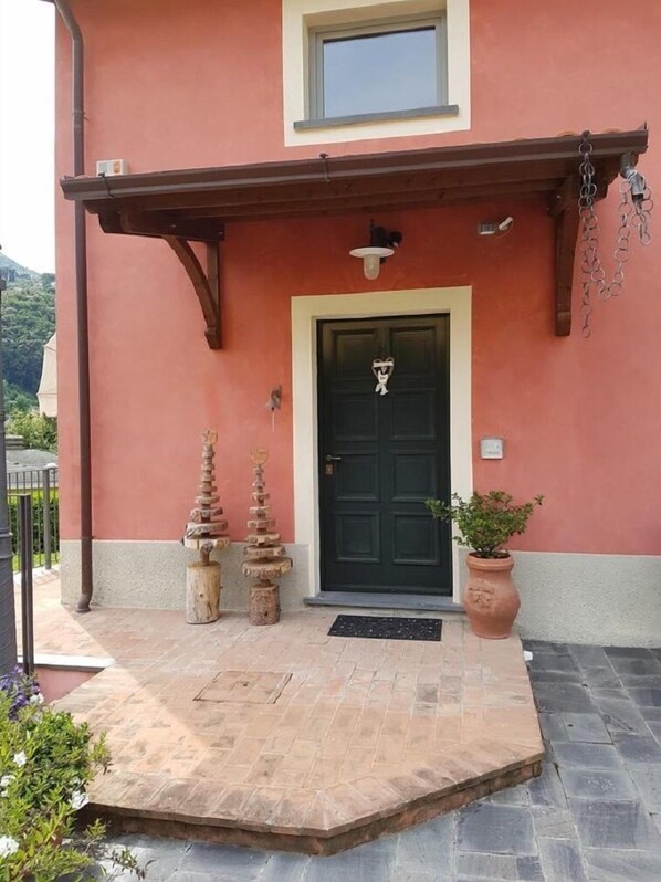 Entrada de la propiedad