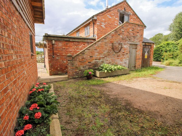 Cottage | Front of property