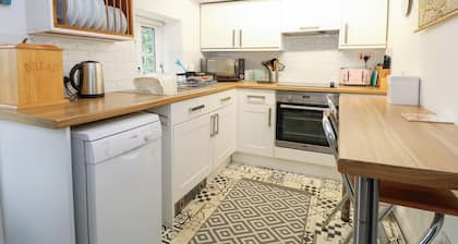 Broom Cottage