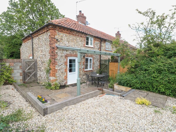 Exterior - Broom Cottage (King's Lynn)