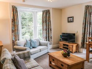 Cottage | Living area | TV, DVD player - Park View (Whitby)
