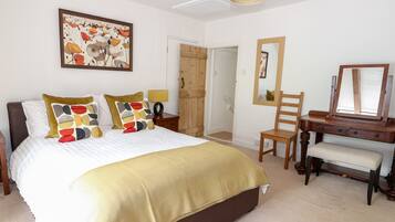 Cottage | Bahagian dalam