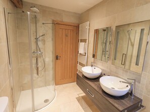 Shower - Hazel Cottage (Ulverston)