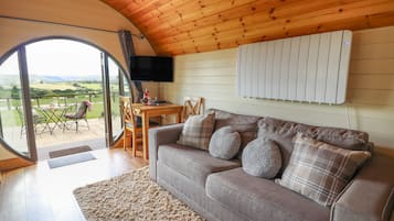 Cottage | Living room | TV