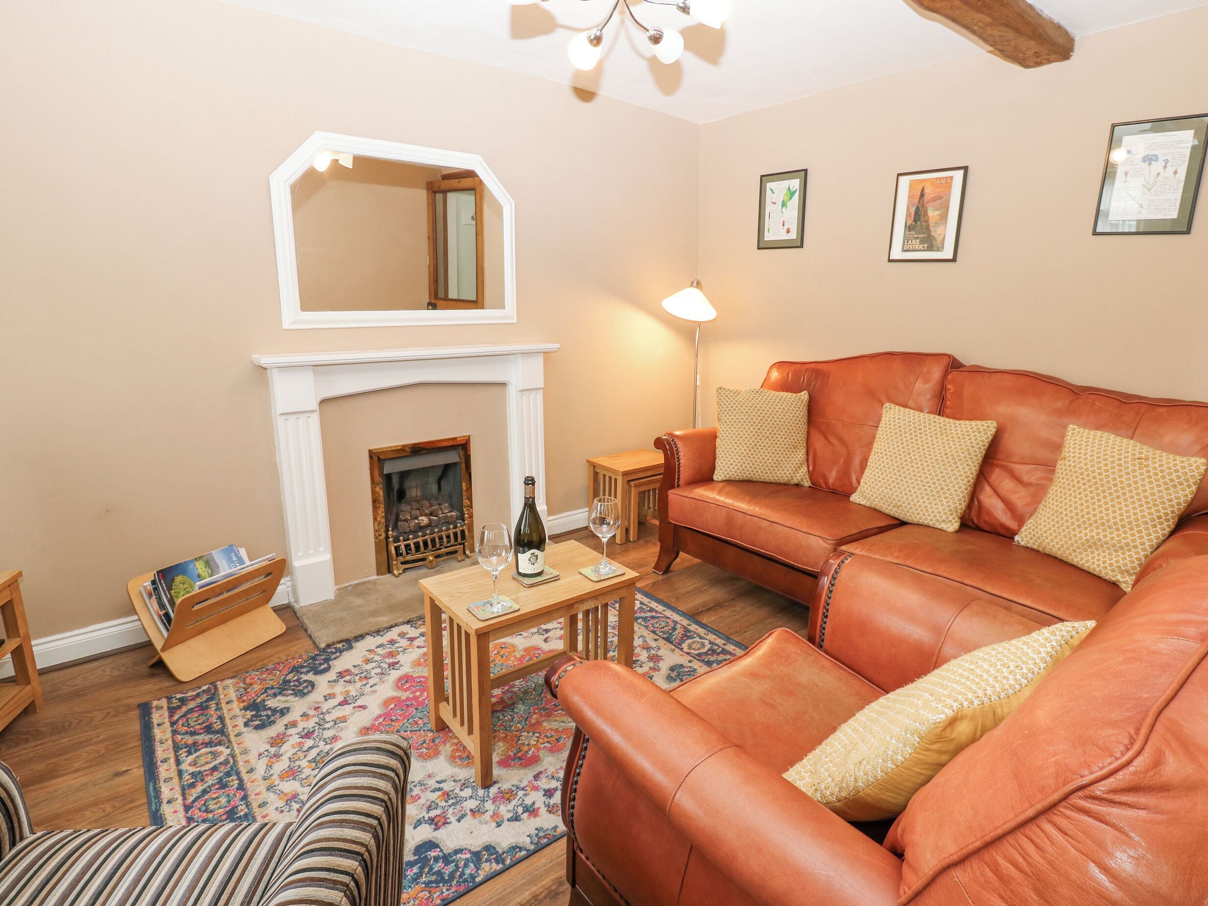 Cottage | Living area | TV, DVD player