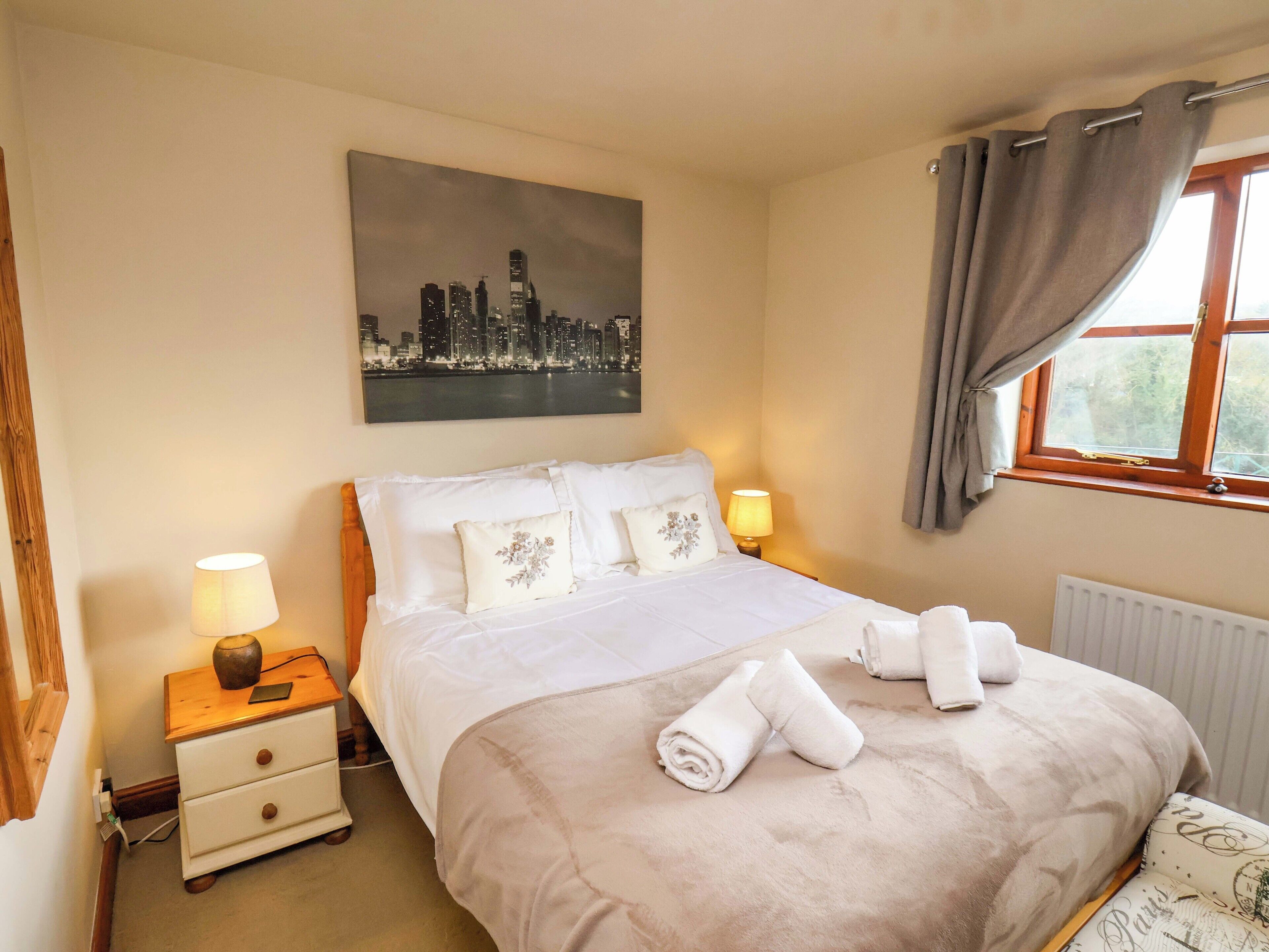Chaumière | 2 chambres, décor unique, ameublement unique, accès au Wi-Fi (inclus)