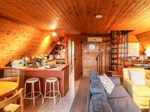 Rose Lodge