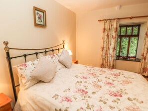 Interior - Garden Cottage (Barnard Castle)