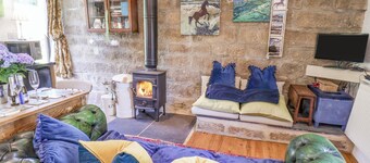 Daffodil Cottage