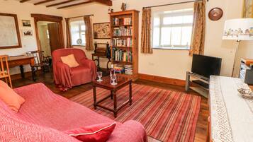 Házikó | Nappalirész | Tévé