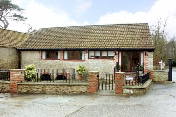 Cottage | Front of property
