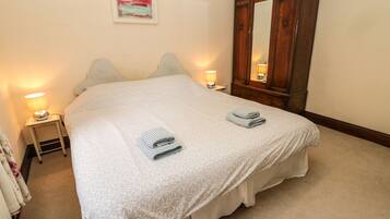 Cottage | Interior
