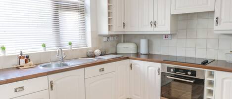 Cottage | Interior