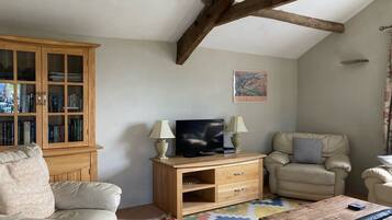 Cottage | Living area