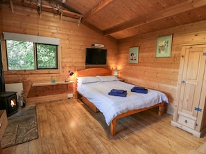 Cottage | Interior - The Log Cabin (Oban)