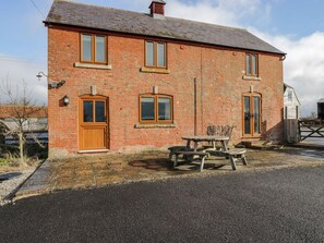 Cottage | Exterior