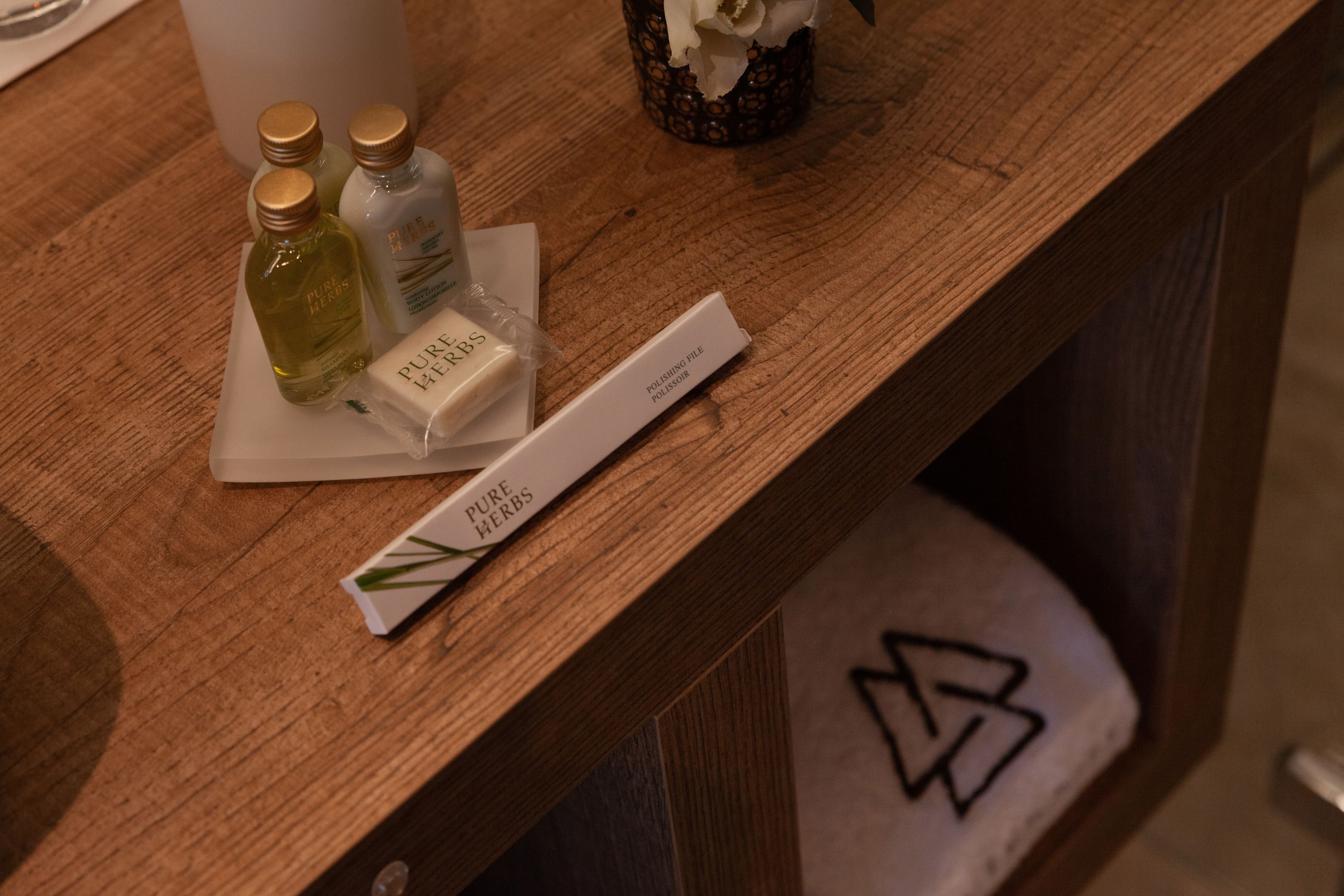 panoramic suite, mountain view | view from room