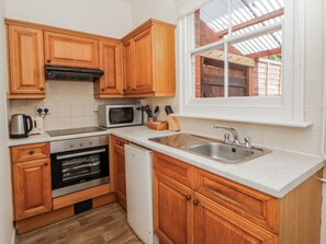 Cottage | Interior - Riverside Cottage (Llandrindod Wells)