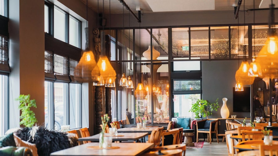 Eyja Guldsmeden Hotel