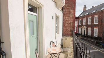 Cottage | Property grounds